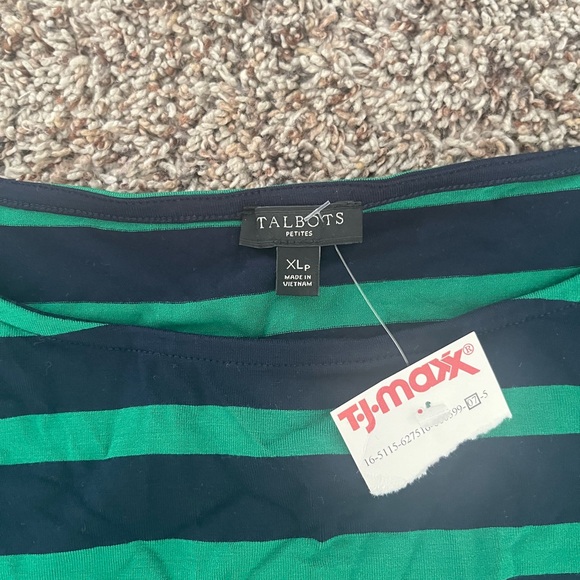 Womens shirt - Picture 3 of 3